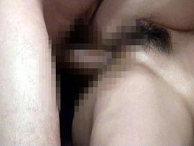 媚薬オイルで全身性感帯にされたキメセク巨乳妻中出し　21名　サンプル画像07
